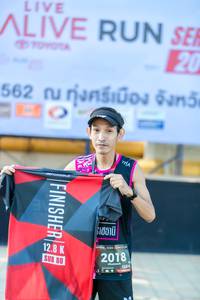 BIB: 562, 128, 2018
                            <button type="button" onclick="openModal(6569176)" class="btn btn-primary btn-sm float-right btn-popup" data-toggle="modal" data-target=".modal-high-quality">
                        <i class="fas fa-shopping-cart"></i> Add to Cart
                    </button>
                                            <button type="button" onclick="isThisMe(6569176, true)" class="btn btn-success btn-sm float-right btn-popup btn-isme hidden" data-toggle="tooltip" data-placement="bottom" title="นี่คือรูปของคุณใช่ไหม คลิกที่นี่เพื่อเอาเข้าอัลบั้ม">
                        <i class="fas fa-plus"></i> Add to album
                    </button>
                    <button type="button" onclick="isThisMe(6569176, false)" class="btn btn-warning btn-sm float-right btn-popup btn-isnotme hidden">
                        <i class="fas fa-ban"></i> Remove from album
                    </button>