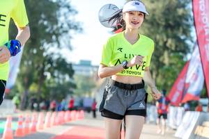 BIB: 
                            <button type="button" onclick="openModal(6563334)" class="btn btn-primary btn-sm float-right btn-popup" data-toggle="modal" data-target=".modal-high-quality">
                        <i class="fas fa-shopping-cart"></i> Add to Cart
                    </button>
                                            <button type="button" onclick="isThisMe(6563334, true)" class="btn btn-success btn-sm float-right btn-popup btn-isme hidden" data-toggle="tooltip" data-placement="bottom" title="นี่คือรูปของคุณใช่ไหม คลิกที่นี่เพื่อเอาเข้าอัลบั้ม">
                        <i class="fas fa-plus"></i> Add to album
                    </button>
                    <button type="button" onclick="isThisMe(6563334, false)" class="btn btn-warning btn-sm float-right btn-popup btn-isnotme hidden">
                        <i class="fas fa-ban"></i> Remove from album
                    </button>