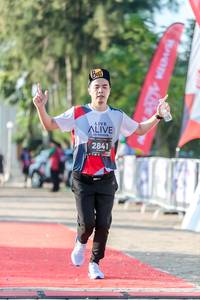 BIB: 2841
                            <button type="button" onclick="openModal(6561764)" class="btn btn-primary btn-sm float-right btn-popup" data-toggle="modal" data-target=".modal-high-quality">
                        <i class="fas fa-shopping-cart"></i> Add to Cart
                    </button>
                                            <button type="button" onclick="isThisMe(6561764, true)" class="btn btn-success btn-sm float-right btn-popup btn-isme hidden" data-toggle="tooltip" data-placement="bottom" title="นี่คือรูปของคุณใช่ไหม คลิกที่นี่เพื่อเอาเข้าอัลบั้ม">
                        <i class="fas fa-plus"></i> Add to album
                    </button>
                    <button type="button" onclick="isThisMe(6561764, false)" class="btn btn-warning btn-sm float-right btn-popup btn-isnotme hidden">
                        <i class="fas fa-ban"></i> Remove from album
                    </button>