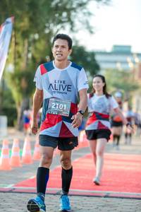 BIB: 2101
                            <button type="button" onclick="openModal(6551699)" class="btn btn-primary btn-sm float-right btn-popup" data-toggle="modal" data-target=".modal-high-quality">
                        <i class="fas fa-shopping-cart"></i> Add to Cart
                    </button>
                                            <button type="button" onclick="isThisMe(6551699, true)" class="btn btn-success btn-sm float-right btn-popup btn-isme hidden" data-toggle="tooltip" data-placement="bottom" title="นี่คือรูปของคุณใช่ไหม คลิกที่นี่เพื่อเอาเข้าอัลบั้ม">
                        <i class="fas fa-plus"></i> Add to album
                    </button>
                    <button type="button" onclick="isThisMe(6551699, false)" class="btn btn-warning btn-sm float-right btn-popup btn-isnotme hidden">
                        <i class="fas fa-ban"></i> Remove from album
                    </button>