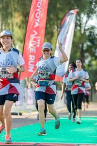 BIB: 795, 7510
                            <button type="button" onclick="openModal(6558686)" class="btn btn-primary btn-sm float-right btn-popup" data-toggle="modal" data-target=".modal-high-quality">
                        <i class="fas fa-shopping-cart"></i> Add to Cart
                    </button>
                                            <button type="button" onclick="isThisMe(6558686, true)" class="btn btn-success btn-sm float-right btn-popup btn-isme hidden" data-toggle="tooltip" data-placement="bottom" title="นี่คือรูปของคุณใช่ไหม คลิกที่นี่เพื่อเอาเข้าอัลบั้ม">
                        <i class="fas fa-plus"></i> Add to album
                    </button>
                    <button type="button" onclick="isThisMe(6558686, false)" class="btn btn-warning btn-sm float-right btn-popup btn-isnotme hidden">
                        <i class="fas fa-ban"></i> Remove from album
                    </button>