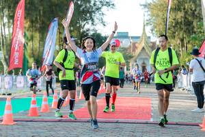 BIB: 2001
                            <button type="button" onclick="openModal(6552433)" class="btn btn-primary btn-sm float-right btn-popup" data-toggle="modal" data-target=".modal-high-quality">
                        <i class="fas fa-shopping-cart"></i> Add to Cart
                    </button>
                                            <button type="button" onclick="isThisMe(6552433, true)" class="btn btn-success btn-sm float-right btn-popup btn-isme hidden" data-toggle="tooltip" data-placement="bottom" title="นี่คือรูปของคุณใช่ไหม คลิกที่นี่เพื่อเอาเข้าอัลบั้ม">
                        <i class="fas fa-plus"></i> Add to album
                    </button>
                    <button type="button" onclick="isThisMe(6552433, false)" class="btn btn-warning btn-sm float-right btn-popup btn-isnotme hidden">
                        <i class="fas fa-ban"></i> Remove from album
                    </button>