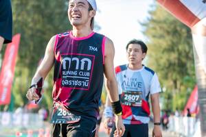 BIB: 2607, 1284
                            <button type="button" onclick="openModal(6551888)" class="btn btn-primary btn-sm float-right btn-popup" data-toggle="modal" data-target=".modal-high-quality">
                        <i class="fas fa-shopping-cart"></i> Add to Cart
                    </button>
                                            <button type="button" onclick="isThisMe(6551888, true)" class="btn btn-success btn-sm float-right btn-popup btn-isme hidden" data-toggle="tooltip" data-placement="bottom" title="นี่คือรูปของคุณใช่ไหม คลิกที่นี่เพื่อเอาเข้าอัลบั้ม">
                        <i class="fas fa-plus"></i> Add to album
                    </button>
                    <button type="button" onclick="isThisMe(6551888, false)" class="btn btn-warning btn-sm float-right btn-popup btn-isnotme hidden">
                        <i class="fas fa-ban"></i> Remove from album
                    </button>