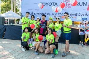 BIB: 2564
                            <button type="button" onclick="openModal(6570749)" class="btn btn-primary btn-sm float-right btn-popup" data-toggle="modal" data-target=".modal-high-quality">
                        <i class="fas fa-shopping-cart"></i> Add to Cart
                    </button>
                                            <button type="button" onclick="isThisMe(6570749, true)" class="btn btn-success btn-sm float-right btn-popup btn-isme hidden" data-toggle="tooltip" data-placement="bottom" title="นี่คือรูปของคุณใช่ไหม คลิกที่นี่เพื่อเอาเข้าอัลบั้ม">
                        <i class="fas fa-plus"></i> Add to album
                    </button>
                    <button type="button" onclick="isThisMe(6570749, false)" class="btn btn-warning btn-sm float-right btn-popup btn-isnotme hidden">
                        <i class="fas fa-ban"></i> Remove from album
                    </button>