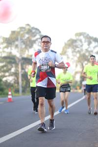 BIB: 2862
                            <button type="button" onclick="openModal(6439277)" class="btn btn-primary btn-sm float-right btn-popup" data-toggle="modal" data-target=".modal-high-quality">
                        <i class="fas fa-shopping-cart"></i> Add to Cart
                    </button>
                                            <button type="button" onclick="isThisMe(6439277, true)" class="btn btn-success btn-sm float-right btn-popup btn-isme hidden" data-toggle="tooltip" data-placement="bottom" title="นี่คือรูปของคุณใช่ไหม คลิกที่นี่เพื่อเอาเข้าอัลบั้ม">
                        <i class="fas fa-plus"></i> Add to album
                    </button>
                    <button type="button" onclick="isThisMe(6439277, false)" class="btn btn-warning btn-sm float-right btn-popup btn-isnotme hidden">
                        <i class="fas fa-ban"></i> Remove from album
                    </button>