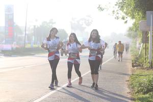 BIB: 7970, 7871, 928
                            <button type="button" onclick="openModal(6446995)" class="btn btn-primary btn-sm float-right btn-popup" data-toggle="modal" data-target=".modal-high-quality">
                        <i class="fas fa-shopping-cart"></i> Add to Cart
                    </button>
                                            <button type="button" onclick="isThisMe(6446995, true)" class="btn btn-success btn-sm float-right btn-popup btn-isme hidden" data-toggle="tooltip" data-placement="bottom" title="นี่คือรูปของคุณใช่ไหม คลิกที่นี่เพื่อเอาเข้าอัลบั้ม">
                        <i class="fas fa-plus"></i> Add to album
                    </button>
                    <button type="button" onclick="isThisMe(6446995, false)" class="btn btn-warning btn-sm float-right btn-popup btn-isnotme hidden">
                        <i class="fas fa-ban"></i> Remove from album
                    </button>