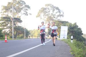 BIB: 3124, 2638
                            <button type="button" onclick="openModal(6442793)" class="btn btn-primary btn-sm float-right btn-popup" data-toggle="modal" data-target=".modal-high-quality">
                        <i class="fas fa-shopping-cart"></i> Add to Cart
                    </button>
                                            <button type="button" onclick="isThisMe(6442793, true)" class="btn btn-success btn-sm float-right btn-popup btn-isme hidden" data-toggle="tooltip" data-placement="bottom" title="นี่คือรูปของคุณใช่ไหม คลิกที่นี่เพื่อเอาเข้าอัลบั้ม">
                        <i class="fas fa-plus"></i> Add to album
                    </button>
                    <button type="button" onclick="isThisMe(6442793, false)" class="btn btn-warning btn-sm float-right btn-popup btn-isnotme hidden">
                        <i class="fas fa-ban"></i> Remove from album
                    </button>