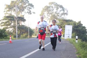 BIB: 3780, 3904
                            <button type="button" onclick="openModal(6443552)" class="btn btn-primary btn-sm float-right btn-popup" data-toggle="modal" data-target=".modal-high-quality">
                        <i class="fas fa-shopping-cart"></i> Add to Cart
                    </button>
                                            <button type="button" onclick="isThisMe(6443552, true)" class="btn btn-success btn-sm float-right btn-popup btn-isme hidden" data-toggle="tooltip" data-placement="bottom" title="นี่คือรูปของคุณใช่ไหม คลิกที่นี่เพื่อเอาเข้าอัลบั้ม">
                        <i class="fas fa-plus"></i> Add to album
                    </button>
                    <button type="button" onclick="isThisMe(6443552, false)" class="btn btn-warning btn-sm float-right btn-popup btn-isnotme hidden">
                        <i class="fas fa-ban"></i> Remove from album
                    </button>