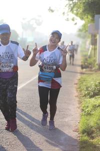 BIB: 4104, 4105
                            <button type="button" onclick="openModal(6446609)" class="btn btn-primary btn-sm float-right btn-popup" data-toggle="modal" data-target=".modal-high-quality">
                        <i class="fas fa-shopping-cart"></i> Add to Cart
                    </button>
                                            <button type="button" onclick="isThisMe(6446609, true)" class="btn btn-success btn-sm float-right btn-popup btn-isme hidden" data-toggle="tooltip" data-placement="bottom" title="นี่คือรูปของคุณใช่ไหม คลิกที่นี่เพื่อเอาเข้าอัลบั้ม">
                        <i class="fas fa-plus"></i> Add to album
                    </button>
                    <button type="button" onclick="isThisMe(6446609, false)" class="btn btn-warning btn-sm float-right btn-popup btn-isnotme hidden">
                        <i class="fas fa-ban"></i> Remove from album
                    </button>