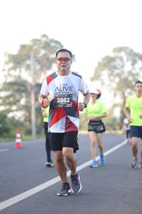 BIB: 2862
                            <button type="button" onclick="openModal(6439295)" class="btn btn-primary btn-sm float-right btn-popup" data-toggle="modal" data-target=".modal-high-quality">
                        <i class="fas fa-shopping-cart"></i> Add to Cart
                    </button>
                                            <button type="button" onclick="isThisMe(6439295, true)" class="btn btn-success btn-sm float-right btn-popup btn-isme hidden" data-toggle="tooltip" data-placement="bottom" title="นี่คือรูปของคุณใช่ไหม คลิกที่นี่เพื่อเอาเข้าอัลบั้ม">
                        <i class="fas fa-plus"></i> Add to album
                    </button>
                    <button type="button" onclick="isThisMe(6439295, false)" class="btn btn-warning btn-sm float-right btn-popup btn-isnotme hidden">
                        <i class="fas fa-ban"></i> Remove from album
                    </button>