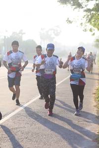 BIB: 6984, 4105, 4104
                            <button type="button" onclick="openModal(6446555)" class="btn btn-primary btn-sm float-right btn-popup" data-toggle="modal" data-target=".modal-high-quality">
                        <i class="fas fa-shopping-cart"></i> Add to Cart
                    </button>
                                            <button type="button" onclick="isThisMe(6446555, true)" class="btn btn-success btn-sm float-right btn-popup btn-isme hidden" data-toggle="tooltip" data-placement="bottom" title="นี่คือรูปของคุณใช่ไหม คลิกที่นี่เพื่อเอาเข้าอัลบั้ม">
                        <i class="fas fa-plus"></i> Add to album
                    </button>
                    <button type="button" onclick="isThisMe(6446555, false)" class="btn btn-warning btn-sm float-right btn-popup btn-isnotme hidden">
                        <i class="fas fa-ban"></i> Remove from album
                    </button>