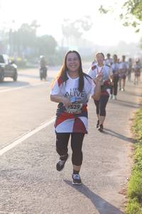 BIB: 1529
                            <button type="button" onclick="openModal(6448245)" class="btn btn-primary btn-sm float-right btn-popup" data-toggle="modal" data-target=".modal-high-quality">
                        <i class="fas fa-shopping-cart"></i> Add to Cart
                    </button>
                                            <button type="button" onclick="isThisMe(6448245, true)" class="btn btn-success btn-sm float-right btn-popup btn-isme hidden" data-toggle="tooltip" data-placement="bottom" title="นี่คือรูปของคุณใช่ไหม คลิกที่นี่เพื่อเอาเข้าอัลบั้ม">
                        <i class="fas fa-plus"></i> Add to album
                    </button>
                    <button type="button" onclick="isThisMe(6448245, false)" class="btn btn-warning btn-sm float-right btn-popup btn-isnotme hidden">
                        <i class="fas fa-ban"></i> Remove from album
                    </button>