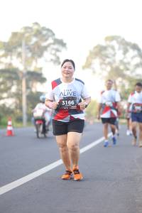 BIB: 3166
                            <button type="button" onclick="openModal(6437852)" class="btn btn-primary btn-sm float-right btn-popup" data-toggle="modal" data-target=".modal-high-quality">
                        <i class="fas fa-shopping-cart"></i> Add to Cart
                    </button>
                                            <button type="button" onclick="isThisMe(6437852, true)" class="btn btn-success btn-sm float-right btn-popup btn-isme hidden" data-toggle="tooltip" data-placement="bottom" title="นี่คือรูปของคุณใช่ไหม คลิกที่นี่เพื่อเอาเข้าอัลบั้ม">
                        <i class="fas fa-plus"></i> Add to album
                    </button>
                    <button type="button" onclick="isThisMe(6437852, false)" class="btn btn-warning btn-sm float-right btn-popup btn-isnotme hidden">
                        <i class="fas fa-ban"></i> Remove from album
                    </button>