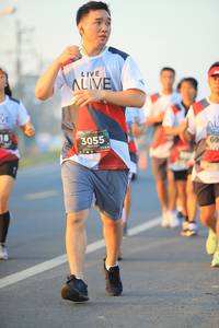 BIB: 3055, 128
                            <button type="button" onclick="openModal(6384439)" class="btn btn-primary btn-sm float-right btn-popup" data-toggle="modal" data-target=".modal-high-quality">
                        <i class="fas fa-shopping-cart"></i> Add to Cart
                    </button>
                                            <button type="button" onclick="isThisMe(6384439, true)" class="btn btn-success btn-sm float-right btn-popup btn-isme hidden" data-toggle="tooltip" data-placement="bottom" title="นี่คือรูปของคุณใช่ไหม คลิกที่นี่เพื่อเอาเข้าอัลบั้ม">
                        <i class="fas fa-plus"></i> Add to album
                    </button>
                    <button type="button" onclick="isThisMe(6384439, false)" class="btn btn-warning btn-sm float-right btn-popup btn-isnotme hidden">
                        <i class="fas fa-ban"></i> Remove from album
                    </button>