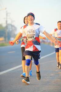 BIB: 6807
                            <button type="button" onclick="openModal(6385148)" class="btn btn-primary btn-sm float-right btn-popup" data-toggle="modal" data-target=".modal-high-quality">
                        <i class="fas fa-shopping-cart"></i> Add to Cart
                    </button>
                                            <button type="button" onclick="isThisMe(6385148, true)" class="btn btn-success btn-sm float-right btn-popup btn-isme hidden" data-toggle="tooltip" data-placement="bottom" title="นี่คือรูปของคุณใช่ไหม คลิกที่นี่เพื่อเอาเข้าอัลบั้ม">
                        <i class="fas fa-plus"></i> Add to album
                    </button>
                    <button type="button" onclick="isThisMe(6385148, false)" class="btn btn-warning btn-sm float-right btn-popup btn-isnotme hidden">
                        <i class="fas fa-ban"></i> Remove from album
                    </button>