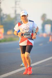 BIB: 7180
                            <button type="button" onclick="openModal(6385569)" class="btn btn-primary btn-sm float-right btn-popup" data-toggle="modal" data-target=".modal-high-quality">
                        <i class="fas fa-shopping-cart"></i> Add to Cart
                    </button>
                                            <button type="button" onclick="isThisMe(6385569, true)" class="btn btn-success btn-sm float-right btn-popup btn-isme hidden" data-toggle="tooltip" data-placement="bottom" title="นี่คือรูปของคุณใช่ไหม คลิกที่นี่เพื่อเอาเข้าอัลบั้ม">
                        <i class="fas fa-plus"></i> Add to album
                    </button>
                    <button type="button" onclick="isThisMe(6385569, false)" class="btn btn-warning btn-sm float-right btn-popup btn-isnotme hidden">
                        <i class="fas fa-ban"></i> Remove from album
                    </button>