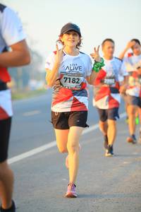 BIB: 7182
                            <button type="button" onclick="openModal(6385644)" class="btn btn-primary btn-sm float-right btn-popup" data-toggle="modal" data-target=".modal-high-quality">
                        <i class="fas fa-shopping-cart"></i> Add to Cart
                    </button>
                                            <button type="button" onclick="isThisMe(6385644, true)" class="btn btn-success btn-sm float-right btn-popup btn-isme hidden" data-toggle="tooltip" data-placement="bottom" title="นี่คือรูปของคุณใช่ไหม คลิกที่นี่เพื่อเอาเข้าอัลบั้ม">
                        <i class="fas fa-plus"></i> Add to album
                    </button>
                    <button type="button" onclick="isThisMe(6385644, false)" class="btn btn-warning btn-sm float-right btn-popup btn-isnotme hidden">
                        <i class="fas fa-ban"></i> Remove from album
                    </button>