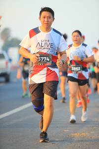 BIB: 3774, 128, 3862
                            <button type="button" onclick="openModal(6384670)" class="btn btn-primary btn-sm float-right btn-popup" data-toggle="modal" data-target=".modal-high-quality">
                        <i class="fas fa-shopping-cart"></i> Add to Cart
                    </button>
                                            <button type="button" onclick="isThisMe(6384670, true)" class="btn btn-success btn-sm float-right btn-popup btn-isme hidden" data-toggle="tooltip" data-placement="bottom" title="นี่คือรูปของคุณใช่ไหม คลิกที่นี่เพื่อเอาเข้าอัลบั้ม">
                        <i class="fas fa-plus"></i> Add to album
                    </button>
                    <button type="button" onclick="isThisMe(6384670, false)" class="btn btn-warning btn-sm float-right btn-popup btn-isnotme hidden">
                        <i class="fas fa-ban"></i> Remove from album
                    </button>