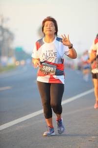 BIB: 3891
                            <button type="button" onclick="openModal(6385580)" class="btn btn-primary btn-sm float-right btn-popup" data-toggle="modal" data-target=".modal-high-quality">
                        <i class="fas fa-shopping-cart"></i> Add to Cart
                    </button>
                                            <button type="button" onclick="isThisMe(6385580, true)" class="btn btn-success btn-sm float-right btn-popup btn-isme hidden" data-toggle="tooltip" data-placement="bottom" title="นี่คือรูปของคุณใช่ไหม คลิกที่นี่เพื่อเอาเข้าอัลบั้ม">
                        <i class="fas fa-plus"></i> Add to album
                    </button>
                    <button type="button" onclick="isThisMe(6385580, false)" class="btn btn-warning btn-sm float-right btn-popup btn-isnotme hidden">
                        <i class="fas fa-ban"></i> Remove from album
                    </button>