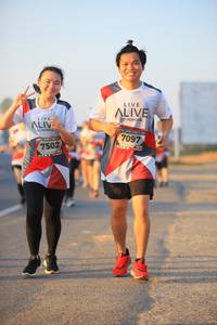 BIB: 7097, 7502
                            <button type="button" onclick="openModal(6393584)" class="btn btn-primary btn-sm float-right btn-popup" data-toggle="modal" data-target=".modal-high-quality">
                        <i class="fas fa-shopping-cart"></i> Add to Cart
                    </button>
                                            <button type="button" onclick="isThisMe(6393584, true)" class="btn btn-success btn-sm float-right btn-popup btn-isme hidden" data-toggle="tooltip" data-placement="bottom" title="นี่คือรูปของคุณใช่ไหม คลิกที่นี่เพื่อเอาเข้าอัลบั้ม">
                        <i class="fas fa-plus"></i> Add to album
                    </button>
                    <button type="button" onclick="isThisMe(6393584, false)" class="btn btn-warning btn-sm float-right btn-popup btn-isnotme hidden">
                        <i class="fas fa-ban"></i> Remove from album
                    </button>