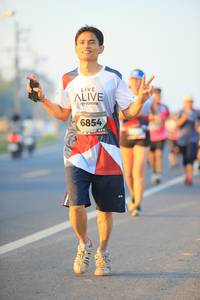 BIB: 6854
                            <button type="button" onclick="openModal(6392031)" class="btn btn-primary btn-sm float-right btn-popup" data-toggle="modal" data-target=".modal-high-quality">
                        <i class="fas fa-shopping-cart"></i> Add to Cart
                    </button>
                                            <button type="button" onclick="isThisMe(6392031, true)" class="btn btn-success btn-sm float-right btn-popup btn-isme hidden" data-toggle="tooltip" data-placement="bottom" title="นี่คือรูปของคุณใช่ไหม คลิกที่นี่เพื่อเอาเข้าอัลบั้ม">
                        <i class="fas fa-plus"></i> Add to album
                    </button>
                    <button type="button" onclick="isThisMe(6392031, false)" class="btn btn-warning btn-sm float-right btn-popup btn-isnotme hidden">
                        <i class="fas fa-ban"></i> Remove from album
                    </button>