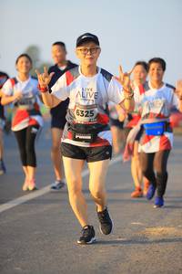 BIB: 6325
                            <button type="button" onclick="openModal(6393979)" class="btn btn-primary btn-sm float-right btn-popup" data-toggle="modal" data-target=".modal-high-quality">
                        <i class="fas fa-shopping-cart"></i> Add to Cart
                    </button>
                                            <button type="button" onclick="isThisMe(6393979, true)" class="btn btn-success btn-sm float-right btn-popup btn-isme hidden" data-toggle="tooltip" data-placement="bottom" title="นี่คือรูปของคุณใช่ไหม คลิกที่นี่เพื่อเอาเข้าอัลบั้ม">
                        <i class="fas fa-plus"></i> Add to album
                    </button>
                    <button type="button" onclick="isThisMe(6393979, false)" class="btn btn-warning btn-sm float-right btn-popup btn-isnotme hidden">
                        <i class="fas fa-ban"></i> Remove from album
                    </button>