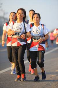 BIB: 393, 6390
                            <button type="button" onclick="openModal(6394283)" class="btn btn-primary btn-sm float-right btn-popup" data-toggle="modal" data-target=".modal-high-quality">
                        <i class="fas fa-shopping-cart"></i> Add to Cart
                    </button>
                                            <button type="button" onclick="isThisMe(6394283, true)" class="btn btn-success btn-sm float-right btn-popup btn-isme hidden" data-toggle="tooltip" data-placement="bottom" title="นี่คือรูปของคุณใช่ไหม คลิกที่นี่เพื่อเอาเข้าอัลบั้ม">
                        <i class="fas fa-plus"></i> Add to album
                    </button>
                    <button type="button" onclick="isThisMe(6394283, false)" class="btn btn-warning btn-sm float-right btn-popup btn-isnotme hidden">
                        <i class="fas fa-ban"></i> Remove from album
                    </button>