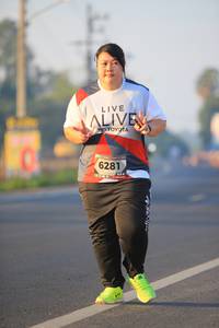 BIB: 6281
                            <button type="button" onclick="openModal(6394407)" class="btn btn-primary btn-sm float-right btn-popup" data-toggle="modal" data-target=".modal-high-quality">
                        <i class="fas fa-shopping-cart"></i> Add to Cart
                    </button>
                                            <button type="button" onclick="isThisMe(6394407, true)" class="btn btn-success btn-sm float-right btn-popup btn-isme hidden" data-toggle="tooltip" data-placement="bottom" title="นี่คือรูปของคุณใช่ไหม คลิกที่นี่เพื่อเอาเข้าอัลบั้ม">
                        <i class="fas fa-plus"></i> Add to album
                    </button>
                    <button type="button" onclick="isThisMe(6394407, false)" class="btn btn-warning btn-sm float-right btn-popup btn-isnotme hidden">
                        <i class="fas fa-ban"></i> Remove from album
                    </button>