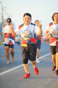 BIB: 7896, 7032
                            <button type="button" onclick="openModal(6391402)" class="btn btn-primary btn-sm float-right btn-popup" data-toggle="modal" data-target=".modal-high-quality">
                        <i class="fas fa-shopping-cart"></i> Add to Cart
                    </button>
                                            <button type="button" onclick="isThisMe(6391402, true)" class="btn btn-success btn-sm float-right btn-popup btn-isme hidden" data-toggle="tooltip" data-placement="bottom" title="นี่คือรูปของคุณใช่ไหม คลิกที่นี่เพื่อเอาเข้าอัลบั้ม">
                        <i class="fas fa-plus"></i> Add to album
                    </button>
                    <button type="button" onclick="isThisMe(6391402, false)" class="btn btn-warning btn-sm float-right btn-popup btn-isnotme hidden">
                        <i class="fas fa-ban"></i> Remove from album
                    </button>