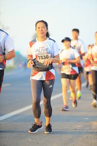 BIB: 7330
                            <button type="button" onclick="openModal(6392558)" class="btn btn-primary btn-sm float-right btn-popup" data-toggle="modal" data-target=".modal-high-quality">
                        <i class="fas fa-shopping-cart"></i> Add to Cart
                    </button>
                                            <button type="button" onclick="isThisMe(6392558, true)" class="btn btn-success btn-sm float-right btn-popup btn-isme hidden" data-toggle="tooltip" data-placement="bottom" title="นี่คือรูปของคุณใช่ไหม คลิกที่นี่เพื่อเอาเข้าอัลบั้ม">
                        <i class="fas fa-plus"></i> Add to album
                    </button>
                    <button type="button" onclick="isThisMe(6392558, false)" class="btn btn-warning btn-sm float-right btn-popup btn-isnotme hidden">
                        <i class="fas fa-ban"></i> Remove from album
                    </button>