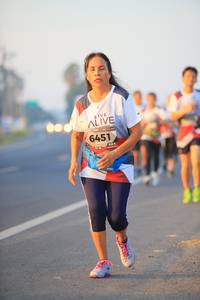 BIB: 6451
                            <button type="button" onclick="openModal(6389973)" class="btn btn-primary btn-sm float-right btn-popup" data-toggle="modal" data-target=".modal-high-quality">
                        <i class="fas fa-shopping-cart"></i> Add to Cart
                    </button>
                                            <button type="button" onclick="isThisMe(6389973, true)" class="btn btn-success btn-sm float-right btn-popup btn-isme hidden" data-toggle="tooltip" data-placement="bottom" title="นี่คือรูปของคุณใช่ไหม คลิกที่นี่เพื่อเอาเข้าอัลบั้ม">
                        <i class="fas fa-plus"></i> Add to album
                    </button>
                    <button type="button" onclick="isThisMe(6389973, false)" class="btn btn-warning btn-sm float-right btn-popup btn-isnotme hidden">
                        <i class="fas fa-ban"></i> Remove from album
                    </button>