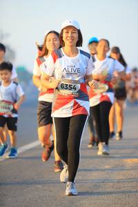 BIB: 6354
                            <button type="button" onclick="openModal(6393273)" class="btn btn-primary btn-sm float-right btn-popup" data-toggle="modal" data-target=".modal-high-quality">
                        <i class="fas fa-shopping-cart"></i> Add to Cart
                    </button>
                                            <button type="button" onclick="isThisMe(6393273, true)" class="btn btn-success btn-sm float-right btn-popup btn-isme hidden" data-toggle="tooltip" data-placement="bottom" title="นี่คือรูปของคุณใช่ไหม คลิกที่นี่เพื่อเอาเข้าอัลบั้ม">
                        <i class="fas fa-plus"></i> Add to album
                    </button>
                    <button type="button" onclick="isThisMe(6393273, false)" class="btn btn-warning btn-sm float-right btn-popup btn-isnotme hidden">
                        <i class="fas fa-ban"></i> Remove from album
                    </button>