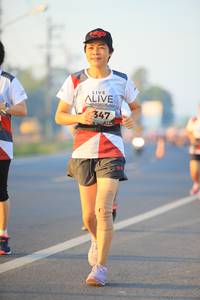 BIB: 347
                            <button type="button" onclick="openModal(6392965)" class="btn btn-primary btn-sm float-right btn-popup" data-toggle="modal" data-target=".modal-high-quality">
                        <i class="fas fa-shopping-cart"></i> Add to Cart
                    </button>
                                            <button type="button" onclick="isThisMe(6392965, true)" class="btn btn-success btn-sm float-right btn-popup btn-isme hidden" data-toggle="tooltip" data-placement="bottom" title="นี่คือรูปของคุณใช่ไหม คลิกที่นี่เพื่อเอาเข้าอัลบั้ม">
                        <i class="fas fa-plus"></i> Add to album
                    </button>
                    <button type="button" onclick="isThisMe(6392965, false)" class="btn btn-warning btn-sm float-right btn-popup btn-isnotme hidden">
                        <i class="fas fa-ban"></i> Remove from album
                    </button>