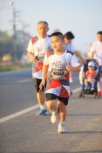 BIB: 6048
                            <button type="button" onclick="openModal(6394375)" class="btn btn-primary btn-sm float-right btn-popup" data-toggle="modal" data-target=".modal-high-quality">
                        <i class="fas fa-shopping-cart"></i> Add to Cart
                    </button>
                                            <button type="button" onclick="isThisMe(6394375, true)" class="btn btn-success btn-sm float-right btn-popup btn-isme hidden" data-toggle="tooltip" data-placement="bottom" title="นี่คือรูปของคุณใช่ไหม คลิกที่นี่เพื่อเอาเข้าอัลบั้ม">
                        <i class="fas fa-plus"></i> Add to album
                    </button>
                    <button type="button" onclick="isThisMe(6394375, false)" class="btn btn-warning btn-sm float-right btn-popup btn-isnotme hidden">
                        <i class="fas fa-ban"></i> Remove from album
                    </button>