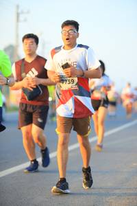 BIB: 739
                            <button type="button" onclick="openModal(6391298)" class="btn btn-primary btn-sm float-right btn-popup" data-toggle="modal" data-target=".modal-high-quality">
                        <i class="fas fa-shopping-cart"></i> Add to Cart
                    </button>
                                            <button type="button" onclick="isThisMe(6391298, true)" class="btn btn-success btn-sm float-right btn-popup btn-isme hidden" data-toggle="tooltip" data-placement="bottom" title="นี่คือรูปของคุณใช่ไหม คลิกที่นี่เพื่อเอาเข้าอัลบั้ม">
                        <i class="fas fa-plus"></i> Add to album
                    </button>
                    <button type="button" onclick="isThisMe(6391298, false)" class="btn btn-warning btn-sm float-right btn-popup btn-isnotme hidden">
                        <i class="fas fa-ban"></i> Remove from album
                    </button>