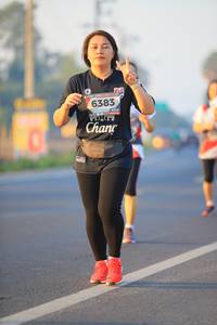 BIB: 6383
                            <button type="button" onclick="openModal(6392948)" class="btn btn-primary btn-sm float-right btn-popup" data-toggle="modal" data-target=".modal-high-quality">
                        <i class="fas fa-shopping-cart"></i> Add to Cart
                    </button>
                                            <button type="button" onclick="isThisMe(6392948, true)" class="btn btn-success btn-sm float-right btn-popup btn-isme hidden" data-toggle="tooltip" data-placement="bottom" title="นี่คือรูปของคุณใช่ไหม คลิกที่นี่เพื่อเอาเข้าอัลบั้ม">
                        <i class="fas fa-plus"></i> Add to album
                    </button>
                    <button type="button" onclick="isThisMe(6392948, false)" class="btn btn-warning btn-sm float-right btn-popup btn-isnotme hidden">
                        <i class="fas fa-ban"></i> Remove from album
                    </button>