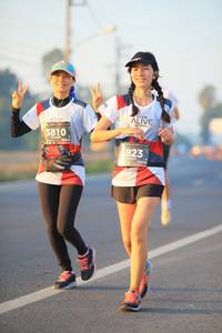 BIB: 3810, 823
                            <button type="button" onclick="openModal(6393144)" class="btn btn-primary btn-sm float-right btn-popup" data-toggle="modal" data-target=".modal-high-quality">
                        <i class="fas fa-shopping-cart"></i> Add to Cart
                    </button>
                                            <button type="button" onclick="isThisMe(6393144, true)" class="btn btn-success btn-sm float-right btn-popup btn-isme hidden" data-toggle="tooltip" data-placement="bottom" title="นี่คือรูปของคุณใช่ไหม คลิกที่นี่เพื่อเอาเข้าอัลบั้ม">
                        <i class="fas fa-plus"></i> Add to album
                    </button>
                    <button type="button" onclick="isThisMe(6393144, false)" class="btn btn-warning btn-sm float-right btn-popup btn-isnotme hidden">
                        <i class="fas fa-ban"></i> Remove from album
                    </button>