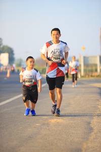 BIB: 7694, 8006
                            <button type="button" onclick="openModal(6394933)" class="btn btn-primary btn-sm float-right btn-popup" data-toggle="modal" data-target=".modal-high-quality">
                        <i class="fas fa-shopping-cart"></i> Add to Cart
                    </button>
                                            <button type="button" onclick="isThisMe(6394933, true)" class="btn btn-success btn-sm float-right btn-popup btn-isme hidden" data-toggle="tooltip" data-placement="bottom" title="นี่คือรูปของคุณใช่ไหม คลิกที่นี่เพื่อเอาเข้าอัลบั้ม">
                        <i class="fas fa-plus"></i> Add to album
                    </button>
                    <button type="button" onclick="isThisMe(6394933, false)" class="btn btn-warning btn-sm float-right btn-popup btn-isnotme hidden">
                        <i class="fas fa-ban"></i> Remove from album
                    </button>