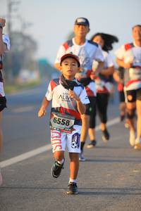 BIB: 6558
                            <button type="button" onclick="openModal(6393914)" class="btn btn-primary btn-sm float-right btn-popup" data-toggle="modal" data-target=".modal-high-quality">
                        <i class="fas fa-shopping-cart"></i> Add to Cart
                    </button>
                                            <button type="button" onclick="isThisMe(6393914, true)" class="btn btn-success btn-sm float-right btn-popup btn-isme hidden" data-toggle="tooltip" data-placement="bottom" title="นี่คือรูปของคุณใช่ไหม คลิกที่นี่เพื่อเอาเข้าอัลบั้ม">
                        <i class="fas fa-plus"></i> Add to album
                    </button>
                    <button type="button" onclick="isThisMe(6393914, false)" class="btn btn-warning btn-sm float-right btn-popup btn-isnotme hidden">
                        <i class="fas fa-ban"></i> Remove from album
                    </button>