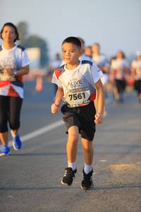 BIB: 7561
                            <button type="button" onclick="openModal(6393381)" class="btn btn-primary btn-sm float-right btn-popup" data-toggle="modal" data-target=".modal-high-quality">
                        <i class="fas fa-shopping-cart"></i> Add to Cart
                    </button>
                                            <button type="button" onclick="isThisMe(6393381, true)" class="btn btn-success btn-sm float-right btn-popup btn-isme hidden" data-toggle="tooltip" data-placement="bottom" title="นี่คือรูปของคุณใช่ไหม คลิกที่นี่เพื่อเอาเข้าอัลบั้ม">
                        <i class="fas fa-plus"></i> Add to album
                    </button>
                    <button type="button" onclick="isThisMe(6393381, false)" class="btn btn-warning btn-sm float-right btn-popup btn-isnotme hidden">
                        <i class="fas fa-ban"></i> Remove from album
                    </button>