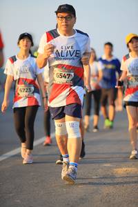 BIB: 6547, 670, 6723
                            <button type="button" onclick="openModal(6393631)" class="btn btn-primary btn-sm float-right btn-popup" data-toggle="modal" data-target=".modal-high-quality">
                        <i class="fas fa-shopping-cart"></i> Add to Cart
                    </button>
                                            <button type="button" onclick="isThisMe(6393631, true)" class="btn btn-success btn-sm float-right btn-popup btn-isme hidden" data-toggle="tooltip" data-placement="bottom" title="นี่คือรูปของคุณใช่ไหม คลิกที่นี่เพื่อเอาเข้าอัลบั้ม">
                        <i class="fas fa-plus"></i> Add to album
                    </button>
                    <button type="button" onclick="isThisMe(6393631, false)" class="btn btn-warning btn-sm float-right btn-popup btn-isnotme hidden">
                        <i class="fas fa-ban"></i> Remove from album
                    </button>