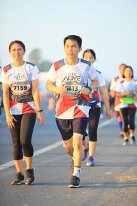 BIB: 7159, 5813
                            <button type="button" onclick="openModal(6392923)" class="btn btn-primary btn-sm float-right btn-popup" data-toggle="modal" data-target=".modal-high-quality">
                        <i class="fas fa-shopping-cart"></i> Add to Cart
                    </button>
                                            <button type="button" onclick="isThisMe(6392923, true)" class="btn btn-success btn-sm float-right btn-popup btn-isme hidden" data-toggle="tooltip" data-placement="bottom" title="นี่คือรูปของคุณใช่ไหม คลิกที่นี่เพื่อเอาเข้าอัลบั้ม">
                        <i class="fas fa-plus"></i> Add to album
                    </button>
                    <button type="button" onclick="isThisMe(6392923, false)" class="btn btn-warning btn-sm float-right btn-popup btn-isnotme hidden">
                        <i class="fas fa-ban"></i> Remove from album
                    </button>