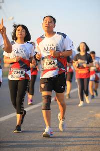 BIB: 7064, 7346
                            <button type="button" onclick="openModal(6393962)" class="btn btn-primary btn-sm float-right btn-popup" data-toggle="modal" data-target=".modal-high-quality">
                        <i class="fas fa-shopping-cart"></i> Add to Cart
                    </button>
                                            <button type="button" onclick="isThisMe(6393962, true)" class="btn btn-success btn-sm float-right btn-popup btn-isme hidden" data-toggle="tooltip" data-placement="bottom" title="นี่คือรูปของคุณใช่ไหม คลิกที่นี่เพื่อเอาเข้าอัลบั้ม">
                        <i class="fas fa-plus"></i> Add to album
                    </button>
                    <button type="button" onclick="isThisMe(6393962, false)" class="btn btn-warning btn-sm float-right btn-popup btn-isnotme hidden">
                        <i class="fas fa-ban"></i> Remove from album
                    </button>