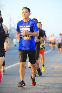 BIB: 6913
                            <button type="button" onclick="openModal(6391834)" class="btn btn-primary btn-sm float-right btn-popup" data-toggle="modal" data-target=".modal-high-quality">
                        <i class="fas fa-shopping-cart"></i> Add to Cart
                    </button>
                                            <button type="button" onclick="isThisMe(6391834, true)" class="btn btn-success btn-sm float-right btn-popup btn-isme hidden" data-toggle="tooltip" data-placement="bottom" title="นี่คือรูปของคุณใช่ไหม คลิกที่นี่เพื่อเอาเข้าอัลบั้ม">
                        <i class="fas fa-plus"></i> Add to album
                    </button>
                    <button type="button" onclick="isThisMe(6391834, false)" class="btn btn-warning btn-sm float-right btn-popup btn-isnotme hidden">
                        <i class="fas fa-ban"></i> Remove from album
                    </button>