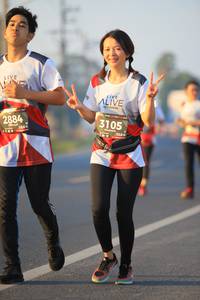 BIB: 2884, 3105, 124, 128
                            <button type="button" onclick="openModal(6394085)" class="btn btn-primary btn-sm float-right btn-popup" data-toggle="modal" data-target=".modal-high-quality">
                        <i class="fas fa-shopping-cart"></i> Add to Cart
                    </button>
                                            <button type="button" onclick="isThisMe(6394085, true)" class="btn btn-success btn-sm float-right btn-popup btn-isme hidden" data-toggle="tooltip" data-placement="bottom" title="นี่คือรูปของคุณใช่ไหม คลิกที่นี่เพื่อเอาเข้าอัลบั้ม">
                        <i class="fas fa-plus"></i> Add to album
                    </button>
                    <button type="button" onclick="isThisMe(6394085, false)" class="btn btn-warning btn-sm float-right btn-popup btn-isnotme hidden">
                        <i class="fas fa-ban"></i> Remove from album
                    </button>