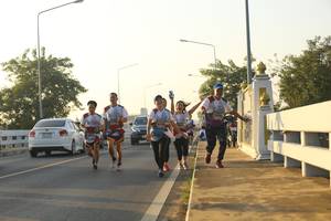 BIB: 41042
                            <button type="button" onclick="openModal(6521564)" class="btn btn-primary btn-sm float-right btn-popup" data-toggle="modal" data-target=".modal-high-quality">
                        <i class="fas fa-shopping-cart"></i> Add to Cart
                    </button>
                                            <button type="button" onclick="isThisMe(6521564, true)" class="btn btn-success btn-sm float-right btn-popup btn-isme hidden" data-toggle="tooltip" data-placement="bottom" title="นี่คือรูปของคุณใช่ไหม คลิกที่นี่เพื่อเอาเข้าอัลบั้ม">
                        <i class="fas fa-plus"></i> Add to album
                    </button>
                    <button type="button" onclick="isThisMe(6521564, false)" class="btn btn-warning btn-sm float-right btn-popup btn-isnotme hidden">
                        <i class="fas fa-ban"></i> Remove from album
                    </button>