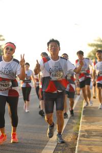 BIB: 6825, 7439
                            <button type="button" onclick="openModal(6516786)" class="btn btn-primary btn-sm float-right btn-popup" data-toggle="modal" data-target=".modal-high-quality">
                        <i class="fas fa-shopping-cart"></i> Add to Cart
                    </button>
                                            <button type="button" onclick="isThisMe(6516786, true)" class="btn btn-success btn-sm float-right btn-popup btn-isme hidden" data-toggle="tooltip" data-placement="bottom" title="นี่คือรูปของคุณใช่ไหม คลิกที่นี่เพื่อเอาเข้าอัลบั้ม">
                        <i class="fas fa-plus"></i> Add to album
                    </button>
                    <button type="button" onclick="isThisMe(6516786, false)" class="btn btn-warning btn-sm float-right btn-popup btn-isnotme hidden">
                        <i class="fas fa-ban"></i> Remove from album
                    </button>