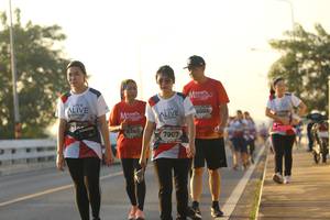 BIB: 6004, 6145, 7907
                            <button type="button" onclick="openModal(6520340)" class="btn btn-primary btn-sm float-right btn-popup" data-toggle="modal" data-target=".modal-high-quality">
                        <i class="fas fa-shopping-cart"></i> Add to Cart
                    </button>
                                            <button type="button" onclick="isThisMe(6520340, true)" class="btn btn-success btn-sm float-right btn-popup btn-isme hidden" data-toggle="tooltip" data-placement="bottom" title="นี่คือรูปของคุณใช่ไหม คลิกที่นี่เพื่อเอาเข้าอัลบั้ม">
                        <i class="fas fa-plus"></i> Add to album
                    </button>
                    <button type="button" onclick="isThisMe(6520340, false)" class="btn btn-warning btn-sm float-right btn-popup btn-isnotme hidden">
                        <i class="fas fa-ban"></i> Remove from album
                    </button>