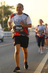 BIB: 2943, 128
                            <button type="button" onclick="openModal(6512471)" class="btn btn-primary btn-sm float-right btn-popup" data-toggle="modal" data-target=".modal-high-quality">
                        <i class="fas fa-shopping-cart"></i> Add to Cart
                    </button>
                                            <button type="button" onclick="isThisMe(6512471, true)" class="btn btn-success btn-sm float-right btn-popup btn-isme hidden" data-toggle="tooltip" data-placement="bottom" title="นี่คือรูปของคุณใช่ไหม คลิกที่นี่เพื่อเอาเข้าอัลบั้ม">
                        <i class="fas fa-plus"></i> Add to album
                    </button>
                    <button type="button" onclick="isThisMe(6512471, false)" class="btn btn-warning btn-sm float-right btn-popup btn-isnotme hidden">
                        <i class="fas fa-ban"></i> Remove from album
                    </button>