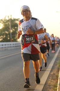 BIB: 3012, 128
                            <button type="button" onclick="openModal(6513263)" class="btn btn-primary btn-sm float-right btn-popup" data-toggle="modal" data-target=".modal-high-quality">
                        <i class="fas fa-shopping-cart"></i> Add to Cart
                    </button>
                                            <button type="button" onclick="isThisMe(6513263, true)" class="btn btn-success btn-sm float-right btn-popup btn-isme hidden" data-toggle="tooltip" data-placement="bottom" title="นี่คือรูปของคุณใช่ไหม คลิกที่นี่เพื่อเอาเข้าอัลบั้ม">
                        <i class="fas fa-plus"></i> Add to album
                    </button>
                    <button type="button" onclick="isThisMe(6513263, false)" class="btn btn-warning btn-sm float-right btn-popup btn-isnotme hidden">
                        <i class="fas fa-ban"></i> Remove from album
                    </button>